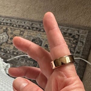 Rose gold Oura size 9